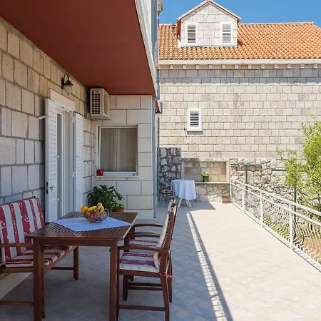Apartment With Swimming Pool Veliki, Dubrovnik - 27701